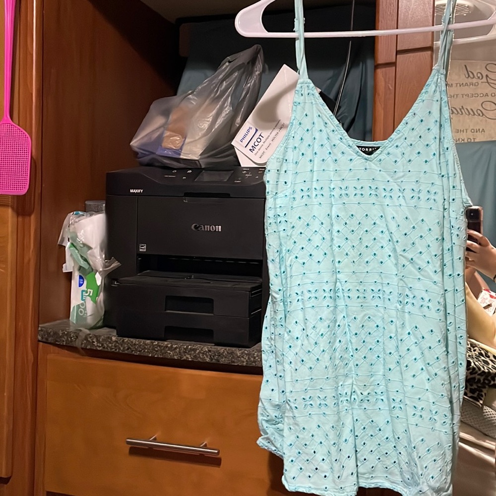 Eyelet swing cami